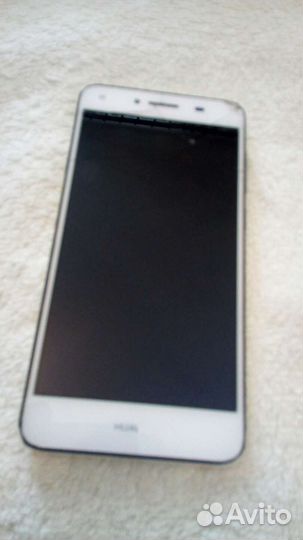 Винтажные смартфоны Huawei CUN U29 и CRO U00 (Y3)