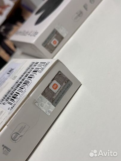 Белые Беспроводные наушники redmi buds 4 lite