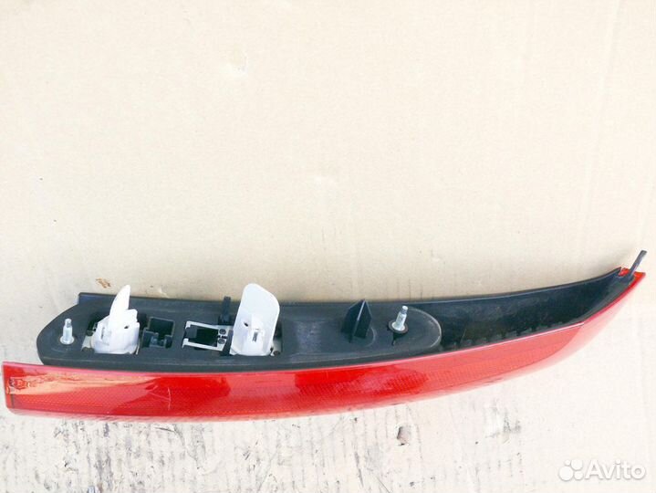 XC70.V70 Фонарь левый верхний рестайлинг Вольво