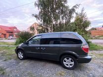 Chrysler Voyager 2.4 AT, 2003, 171 550 км, с пробегом, цена 590 000 руб.