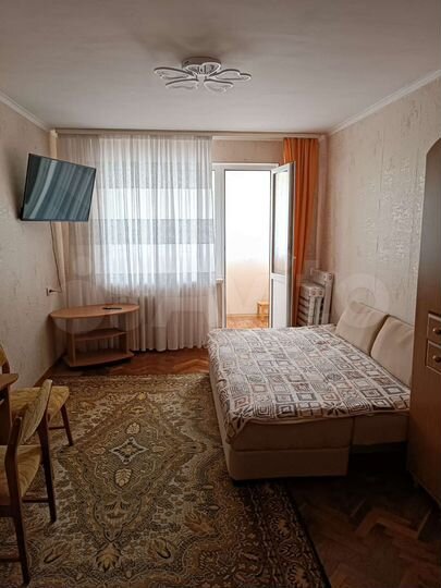 2-к. квартира, 65 м², 3/5 эт.