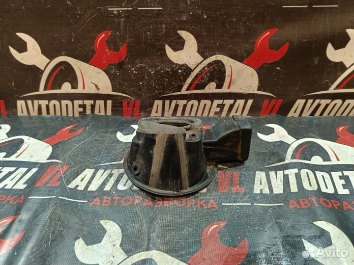 Лючок бензобака Ford Focus 1 MK1 1.8L zetec-E EFI