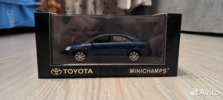 Toyota avensis модель 1:43