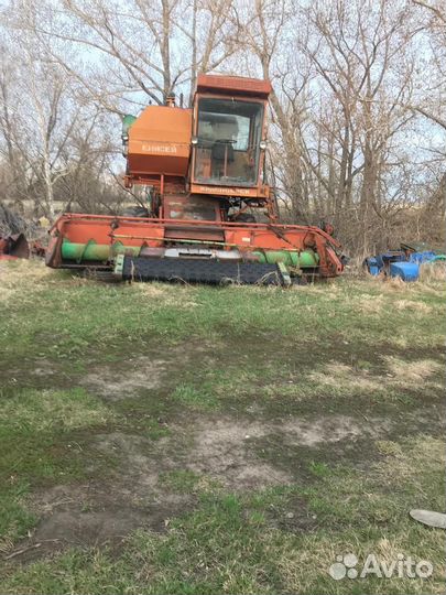 Разбрасыватель соломы Енисей 1200, 1995