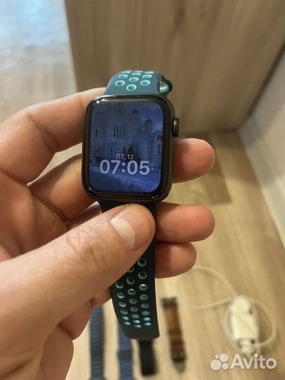 Apple Watch SE