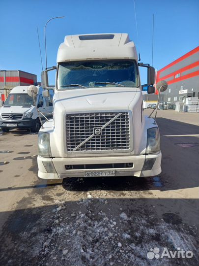 Volvo VNL 670, 2003