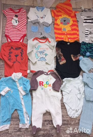 Большой пакет вещей на мальчика от 0 до года