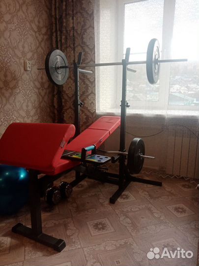 Скамья для жима со стойками и штангой бу