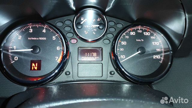 Приборная панель АКПП peugeot 207