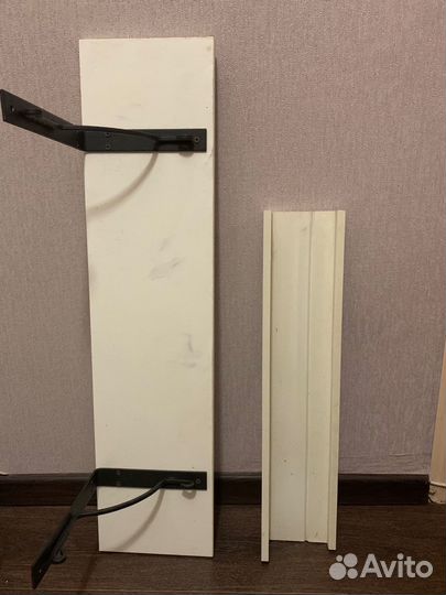 Полки настенные белые