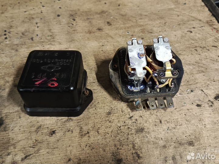 Реле регулятор на мотоцикл иж