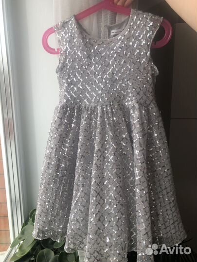 Нарядное платье для девочки 104 Sela