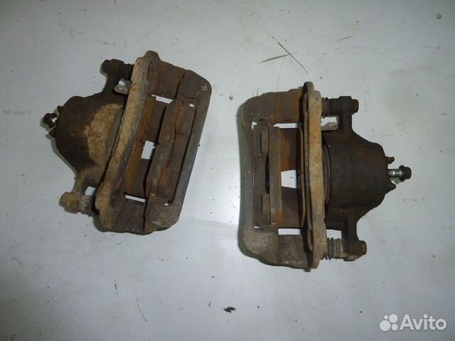 Hyundai Solaris 2 суппорт передний правый левый