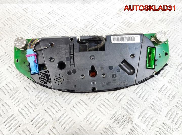 Панель приборов Audi A6 C5 2.4 ALF 4B0919860F АКПП