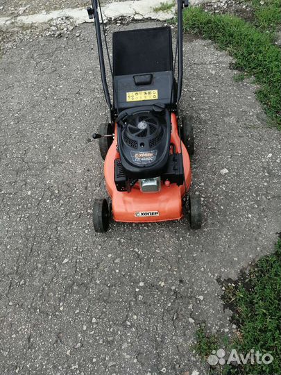 Газонокосилка бензиновая самоходная бу