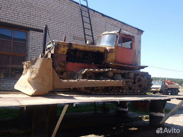 Самосвалы Экскаватор погрузчик Автогрейдер Щетка