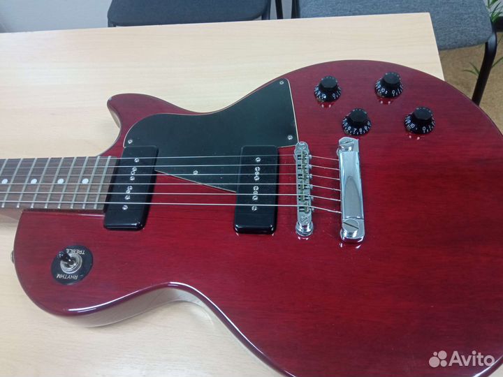 Электрогитара epiphone les paul