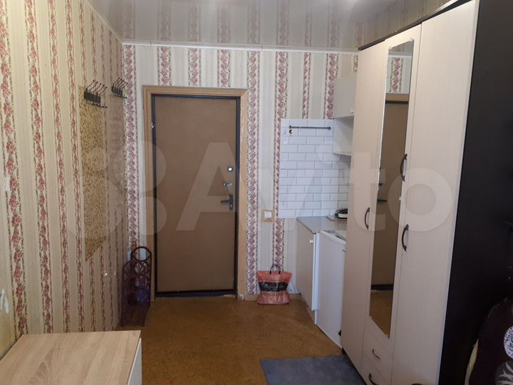 Комната 11 м² в 6-к., 3/5 эт.