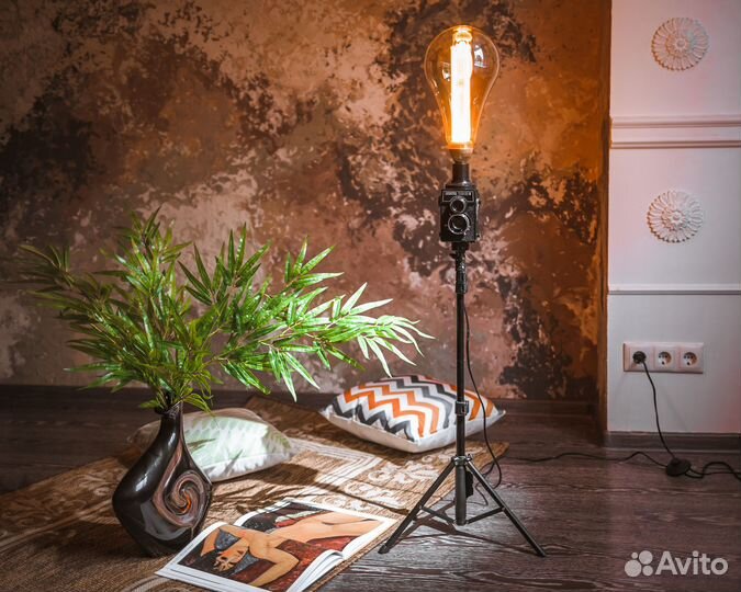 Винтажный светильник из фотокамеры Любитель лофт