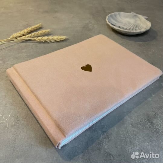 Фотоальбом из замши ручной работы