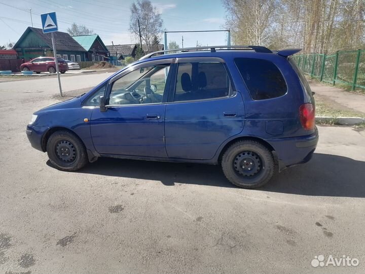 Toyota Corolla Spacio 1.6 AT, 1997, 100 000 км