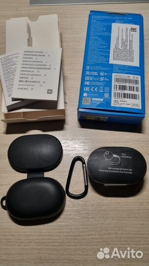 Беспроводные наушники Xiaomi+2 кейса-зарядника