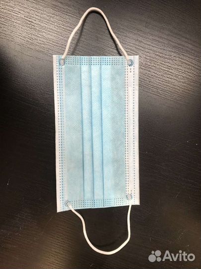 Маска одноразовая медицинская