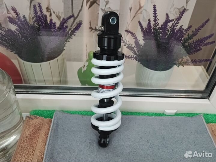 Амортизатор задний