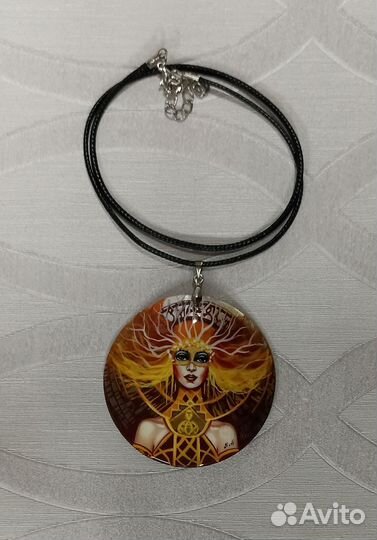 Кулон подвеска перламутровая