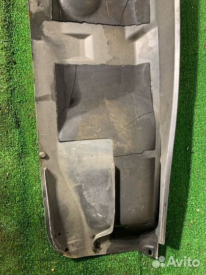 Водосток Ford Galaxy WGR E5SA 2000
