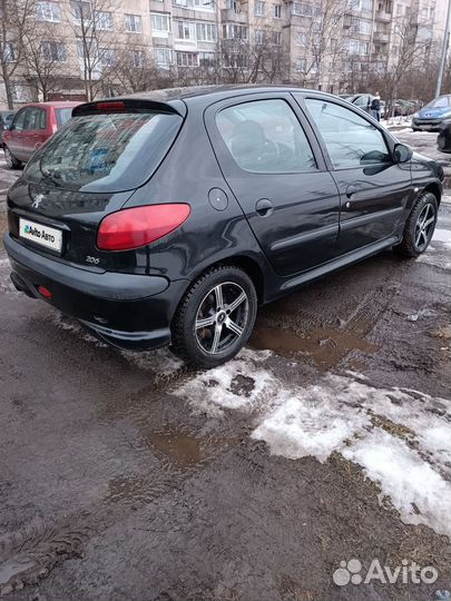 Peugeot 206 1.6 МТ, 2005, 199 335 км