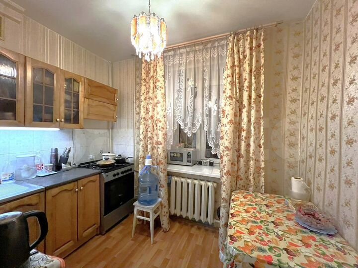 3-к. квартира, 67,6 м², 1/2 эт.