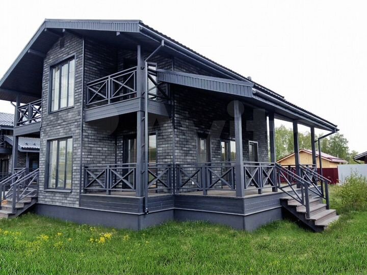 Дом 144 м² на участке 8 сот.