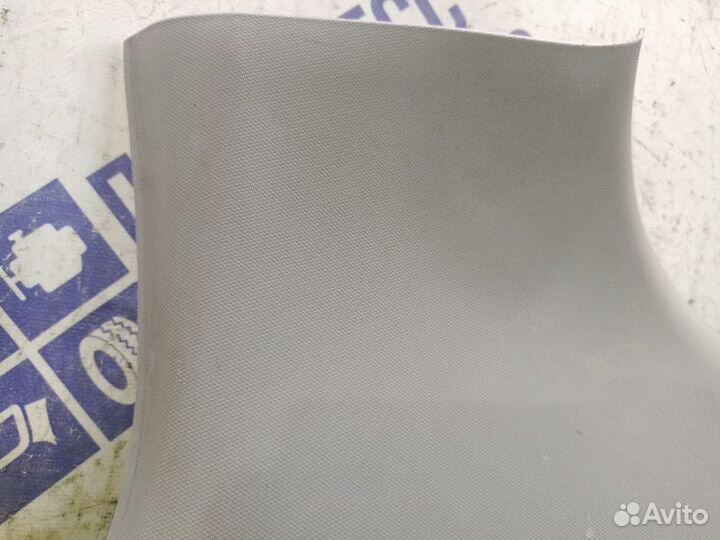 Обшивка стойки задняя правая Kia Optima седан 2.0