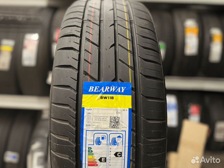 Bearway BW118 275/40 R21 и 315/35 R21 112H