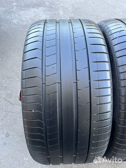 Pirelli P Zero 275/40 R21 и 315/30 R21