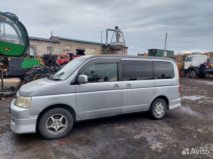 Honda Stepwgn 2.0 AT, 2003, 200 000 км