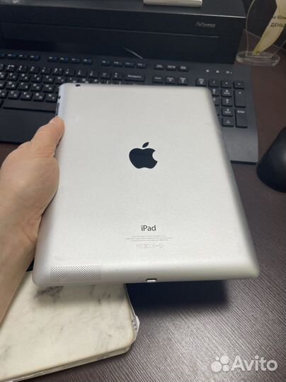 iPad 4 32 Gb только на запчасти