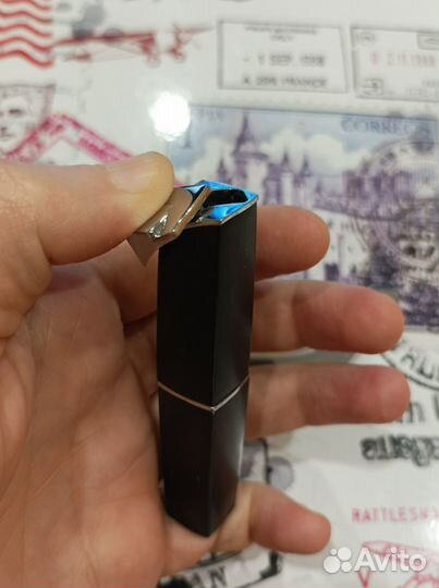 Зажигалки marlboro, Uno