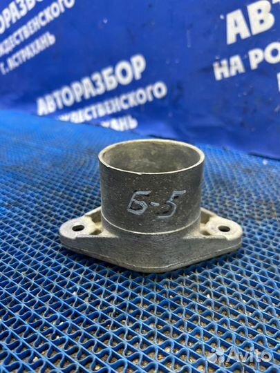 Опора амортизатора Volkswagen Passat B5 седан 1999