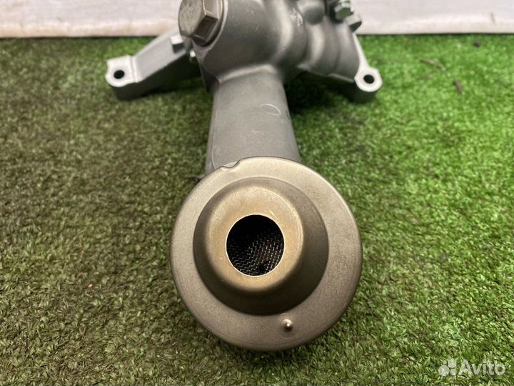 Масляный насос Mercedes-Benz M104 OM603