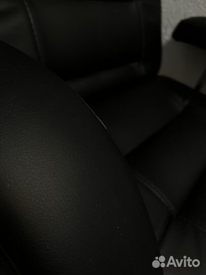 Кресло для педикюра стул стол