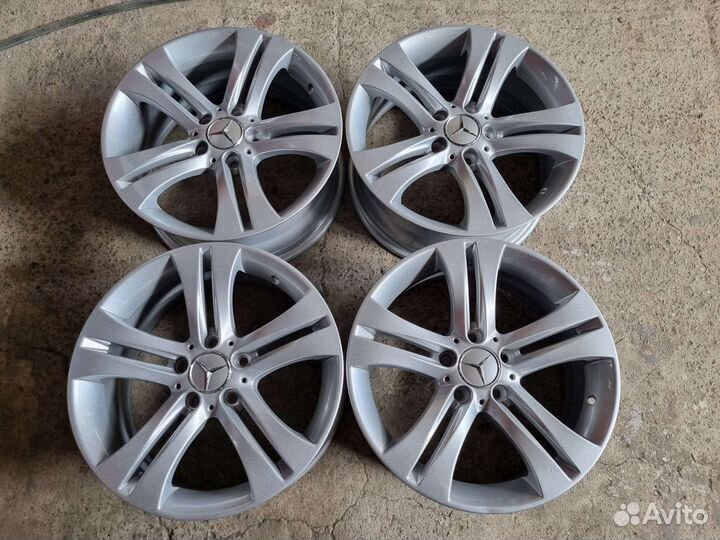 Диски Мерседес R17,5x112, в отл.сост