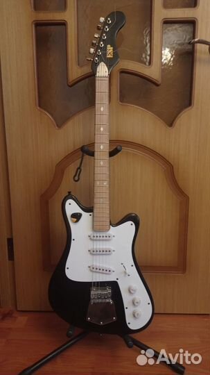 Электрогитара