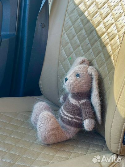 Вязаный заяц, Зайка, вязание на заказ. доставка