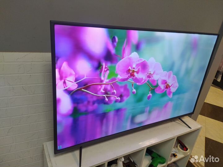 Огромный тонкий яркий 4К Dexp, SMART TV Wi Fi, 55