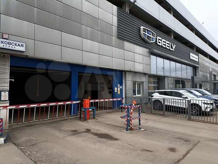 Машиноместо, 18 м²