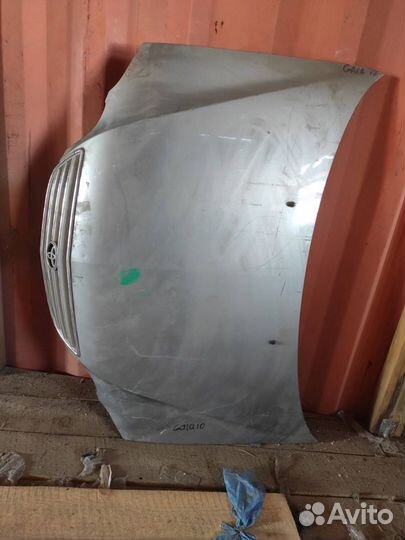 Капот Toyota Gaia