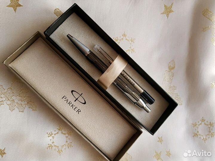 Ручка шариковая parker новая