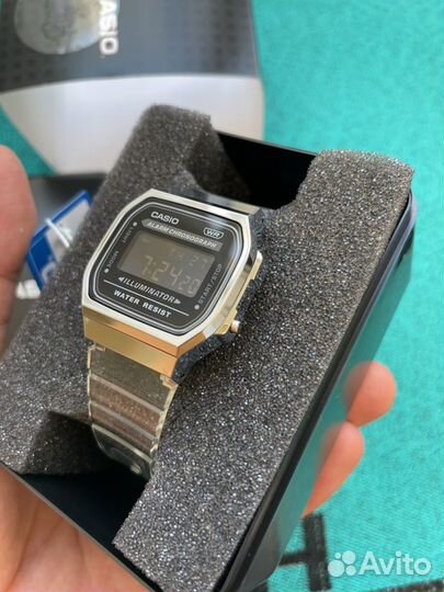 Casio A168XES-1B Vintage For Men & Women